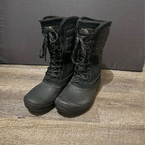 The North Face Women's Quilted Black Winter Boots